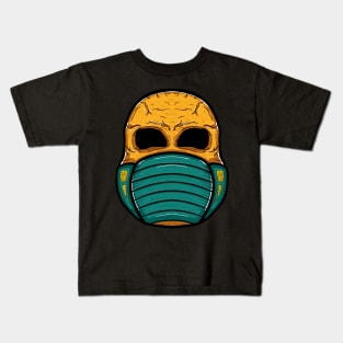 Skull green mask Kids T-Shirt